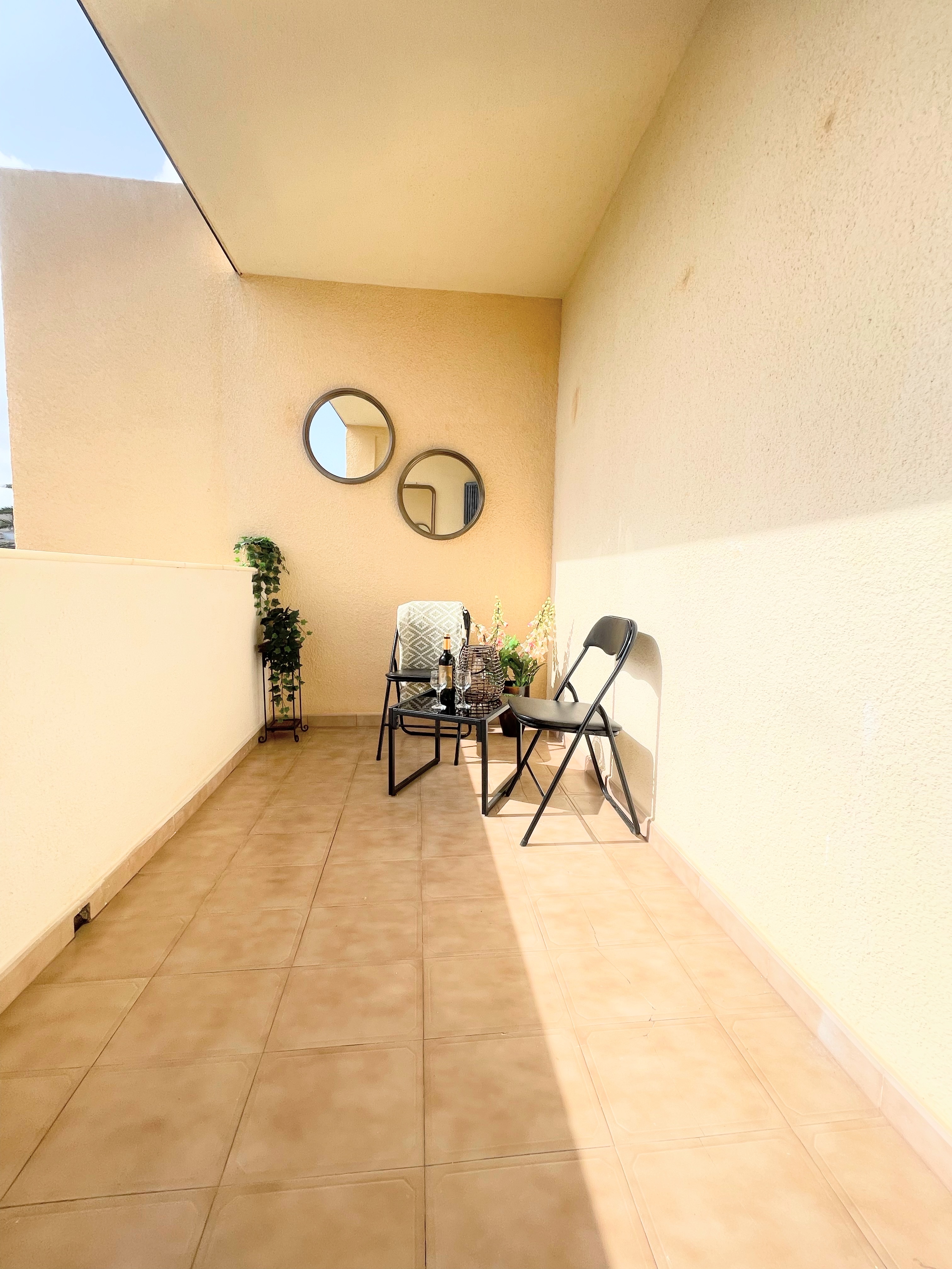 balcony west